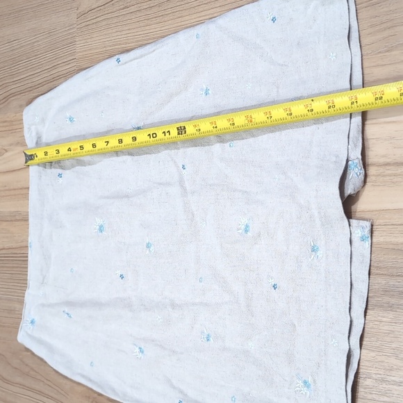 Van Heusen Embroidered Flowers Linen Midi Pencil Skirt - Picture 5 of 8